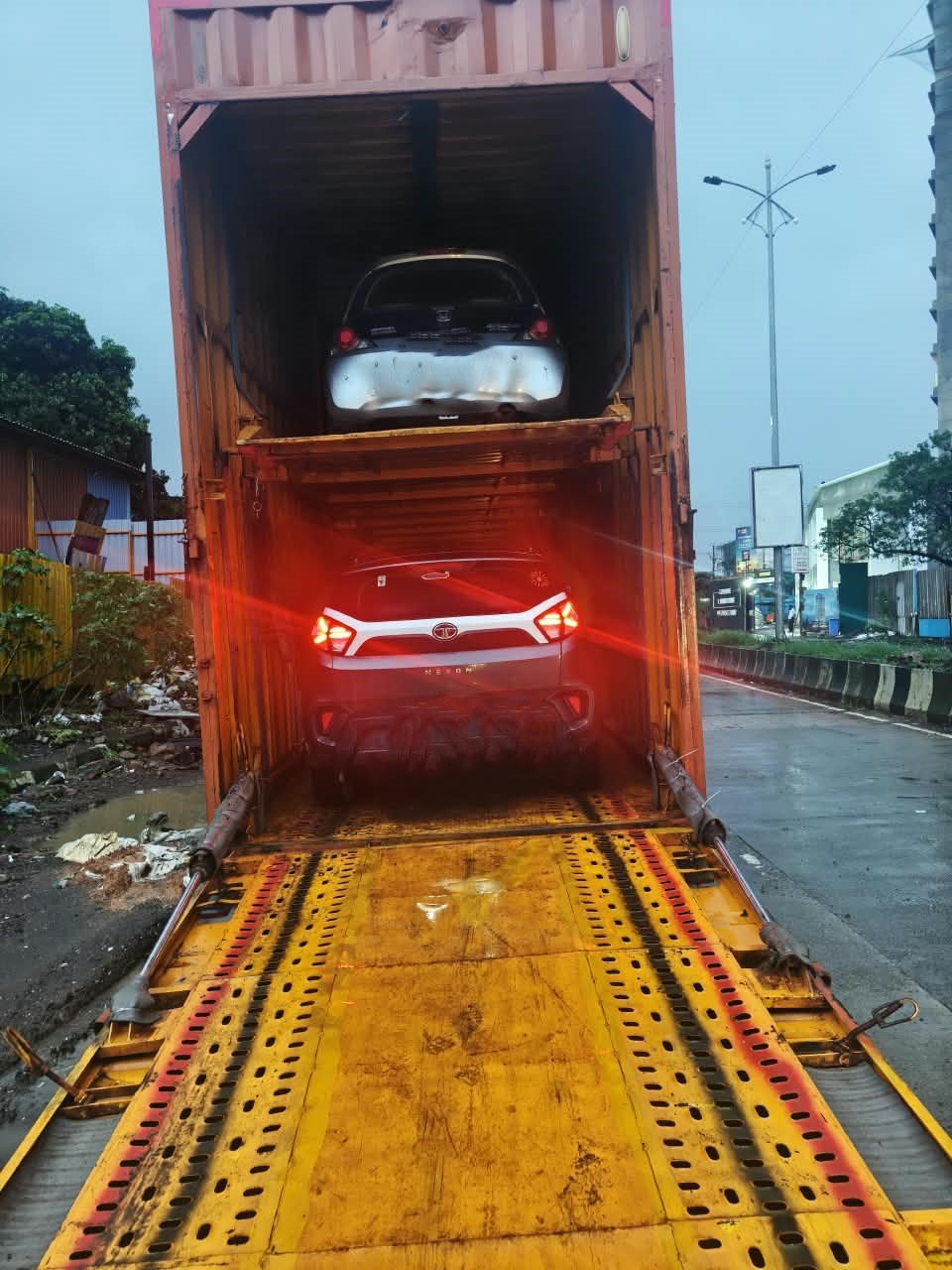 Balaji Cargo Carriers logistics and transportation